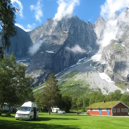 Trollveggen Lodge Andalsnes