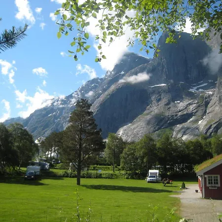 Chata Trollveggen